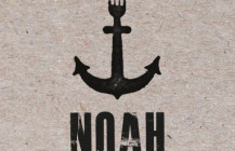 NOAH lunch & aperobar on the water.